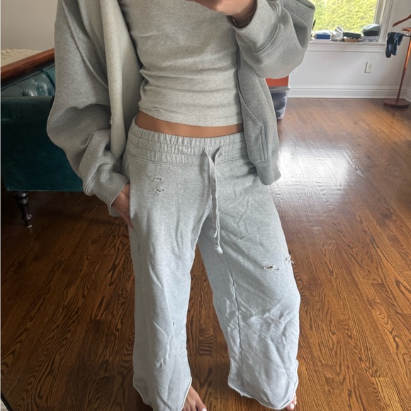 aerie Pants - Light Gray Lounge Sweatpants - Distressed Cozy Fit